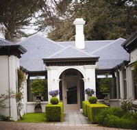 Duneira Mt Macedon - Holiday Cairns