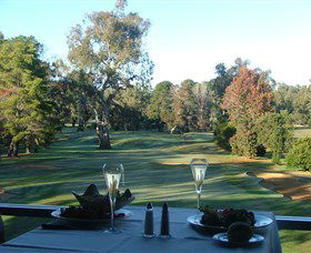 Corowa Golf Club - Holiday Cairns 1