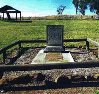 Yuranighs Aboriginal Grave Historic Site