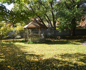 Lake View House - Holiday Cairns 2
