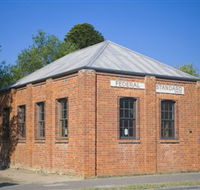 The Federal Standard Printing Works - Holiday Cairns