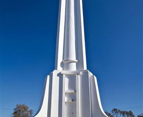 Monument Hill - Holiday Cairns 2