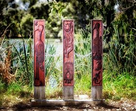 Wagirra Trail And Yindyamarra Sculpture Walk - Holiday Cairns 4
