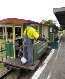 Alexandra Timber Tramway - Holiday Cairns 0