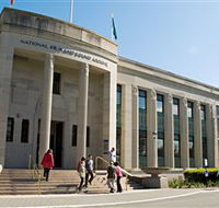 National Film and Sound Archive of Australia - Holiday Cairns