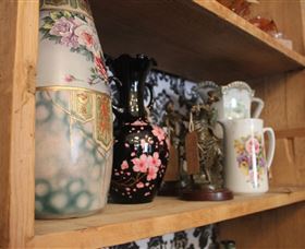 Peachtree Antiques - Holiday Cairns 5