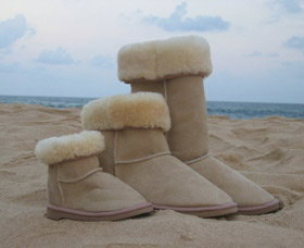 Blue Mountains Ugg Boots - Holiday Cairns 0