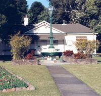 Singleton Historical Society and Museum Inc - Holiday Cairns