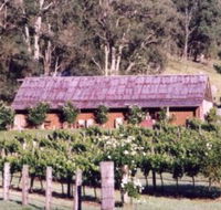 Undercliff Winery and Gallery - Holiday Cairns