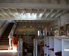 Bay Tree Gallery - Holiday Cairns 1