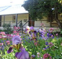 Raglan Gallery And Cultural Centre - Holiday Cairns