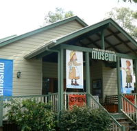 Pine Rivers Heritage Museum - Holiday Cairns
