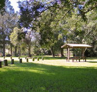 Moore Park picnic area - Holiday Cairns