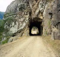 Old Glen Innes Road and the Historic Tunnel Grafton - Holiday Cairns