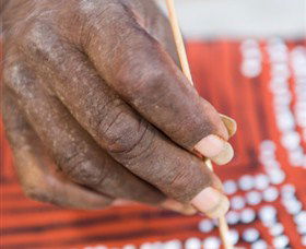 The Artery Aboriginal Art - Holiday Cairns 5