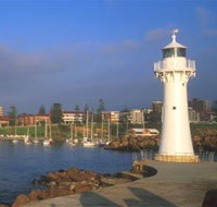Historic Lighthouse Wollongong - Holiday Cairns