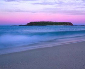 Windang Beach - Holiday Cairns 0
