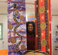 Apma Creations Aboriginal Art Gallery and Gift shop - Holiday Cairns