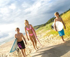 Ballina Surfing Beaches - Holiday Cairns 0