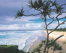 Lighthouse Beach Ballina - Holiday Cairns 1
