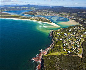 Merimbula Main Beach - Holiday Cairns 1