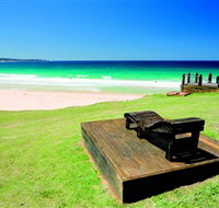 Short Point Beach - Holiday Cairns