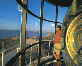 Vlamingh Head Lighthouse Scenic Drive - Holiday Cairns 3