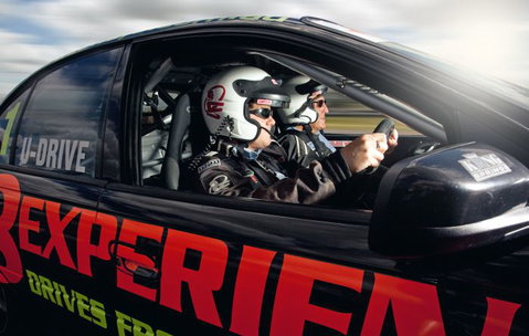V8 Race Experience - Holiday Cairns 0