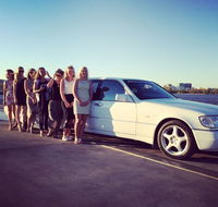 Valley Limousines - Holiday Cairns