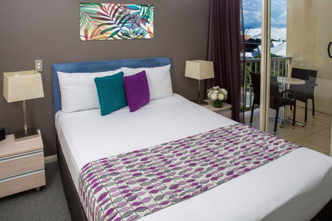 Park Regis City Quays - Holiday Cairns 1