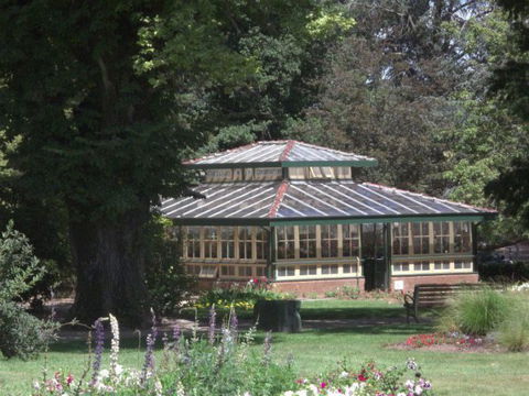 Taxi Cabs Of Orange - Holiday Cairns 2