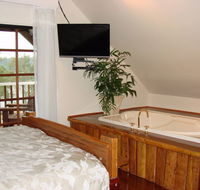 Clarence River Bed and Breakfast - Holiday Cairns