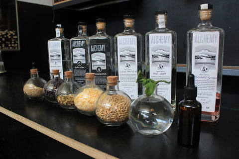 Wine Compass - Holiday Cairns 4