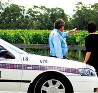 Southern Highlands Taxis Limousines and Coaches - Holiday Cairns