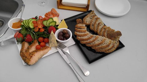 Fresh From The Ocean: Tasmanian Seafood Gourmet Full-Day Cruise Including Lunch - Holiday Cairns 8