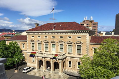 2-Hour Small-Group Walking Tour Of Hobart - Holiday Cairns 0