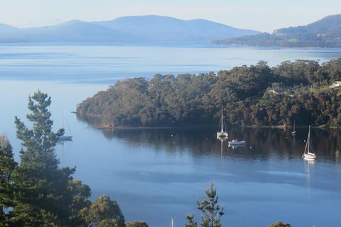 North Bruny Island Day Sail - Holiday Cairns 0