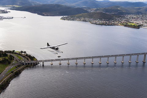 30-Minute Hobart Scenic Flight - Holiday Cairns 5