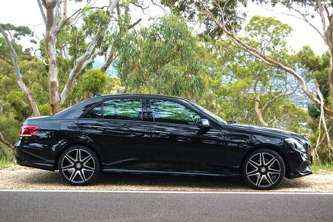 Adelaide Airport Private Chauffeured Transfer - Holiday Cairns 5