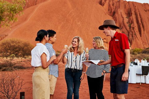 Uluru (Ayers Rock) Sunset With Outback Barbecue Dinner And Star Tour - Holiday Cairns 16