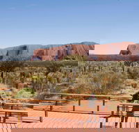 Uluru Small Group Tour including Sunset - Holiday Cairns