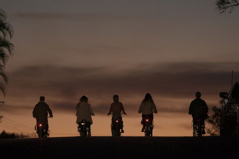 Vintage Styled Electric-Bike Hire Explore Byron Bay And Surrounds - Holiday Cairns 11