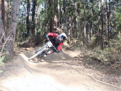 Jolly Nose Mountain Bike Park - Holiday Cairns 0