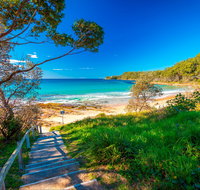 Narrawallee - Holiday Cairns