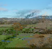 Tumut - Holiday Cairns