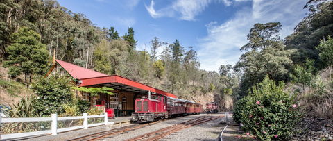 Walhalla Goldfields Railway - Holiday Cairns 1