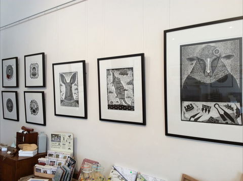 Falkner Gallery - Holiday Cairns 2