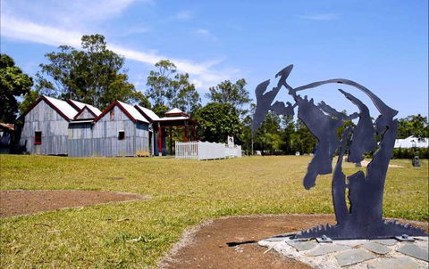 Hou Wang Chinese Temple And Museum - Holiday Cairns 0