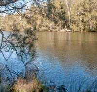 Wandandian Creek picnic area - Holiday Cairns