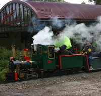 Clare Valley Model Engineers - Holiday Cairns
